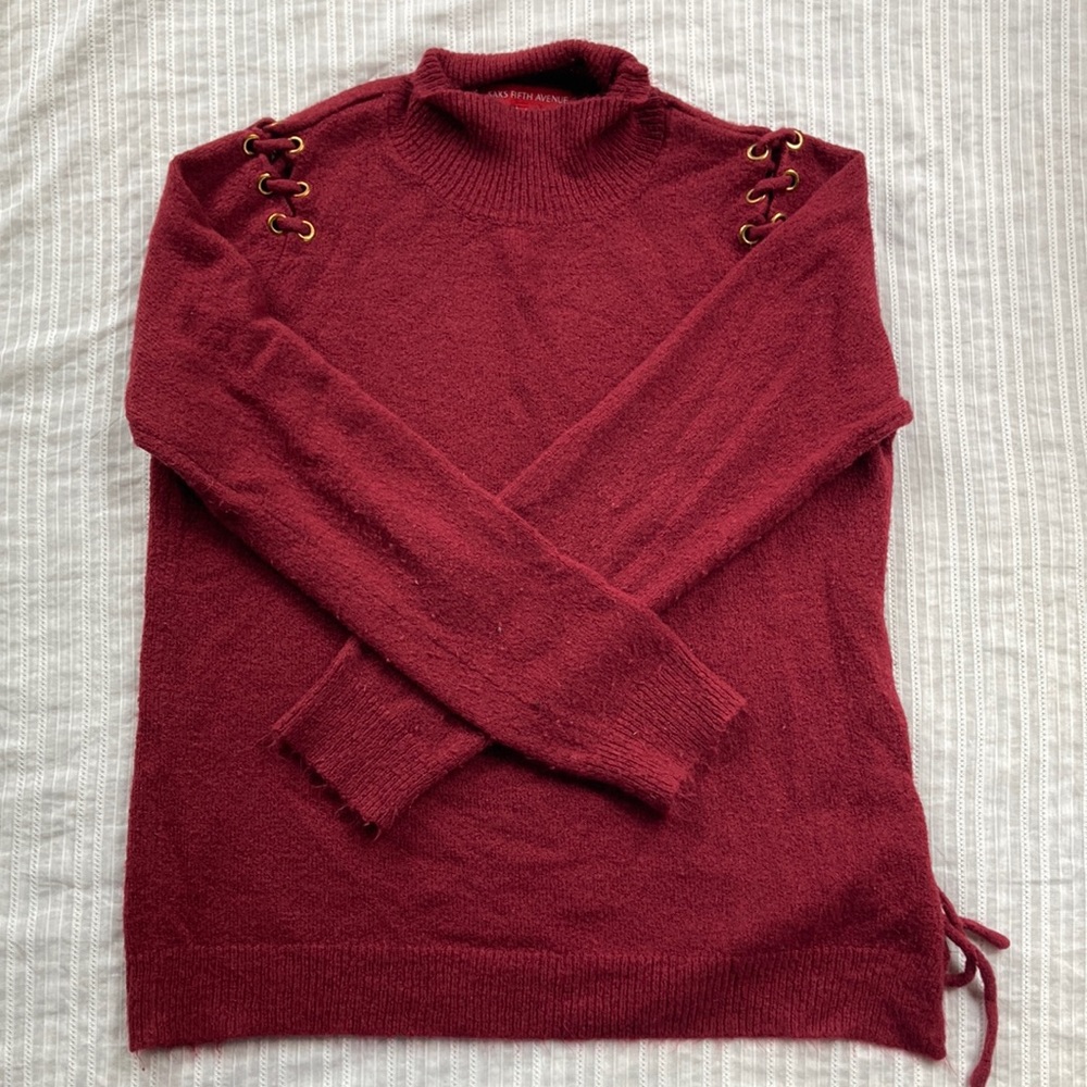 Maroon Saks Fifth Avenue Pullover Sweater